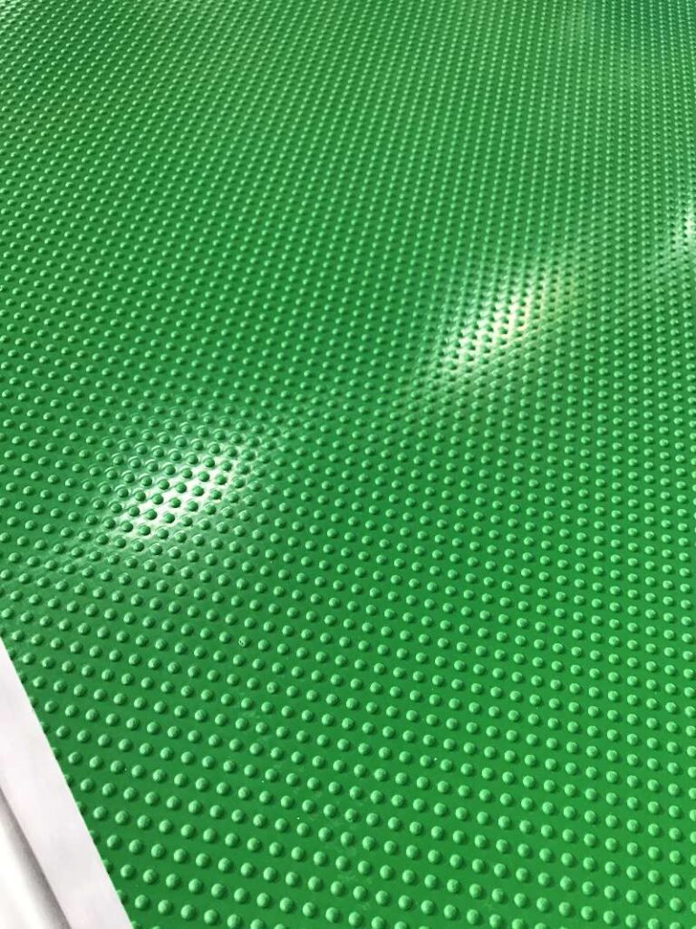 small polka mat